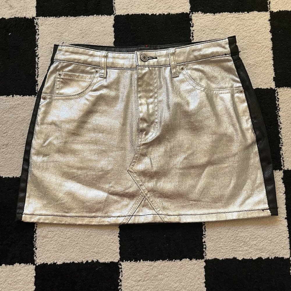 SILVER AND BLACK DENIM SKIRT